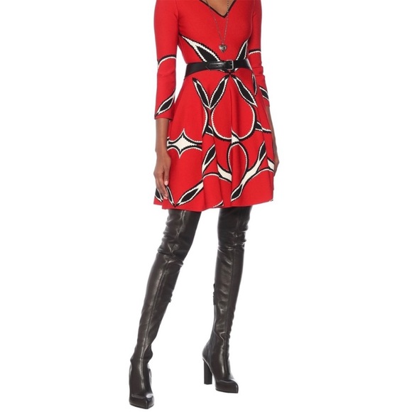 Alexander McQueen over the knee black 105mm leather boot Size EU 38.5 US 8 $1950 - Picture 12 of 12